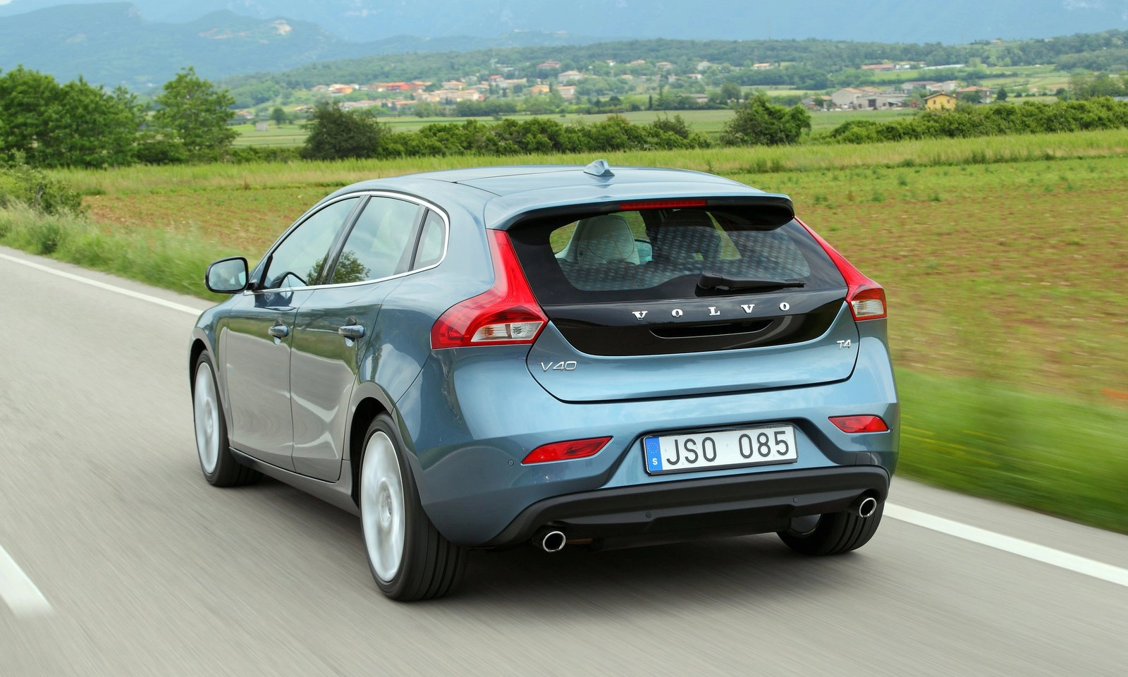 Volvo V40 2013 1600 5c (1)